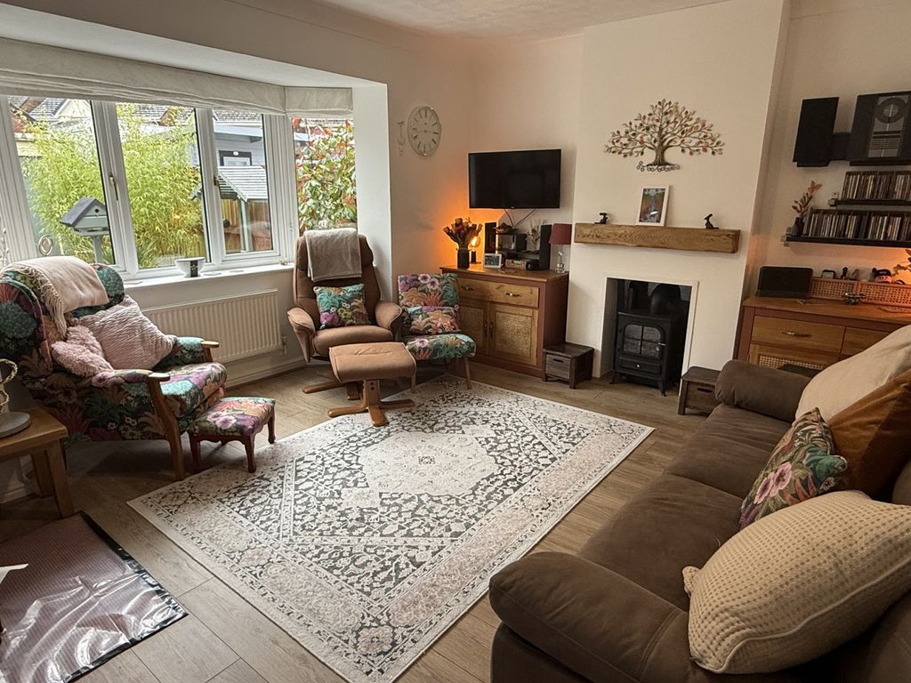 Property photo 2 of 17 Not Specified