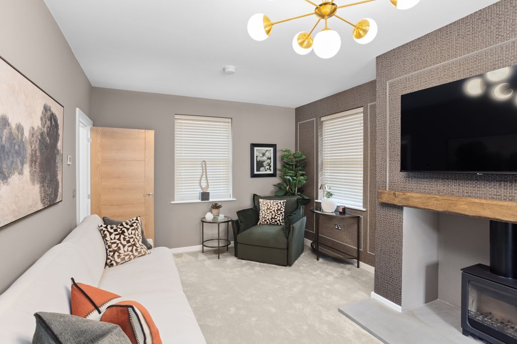 Property photo 2 of 11 Show Home