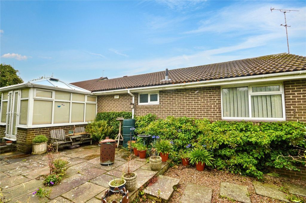 Property photo 1 of 12 Picture No. 02
