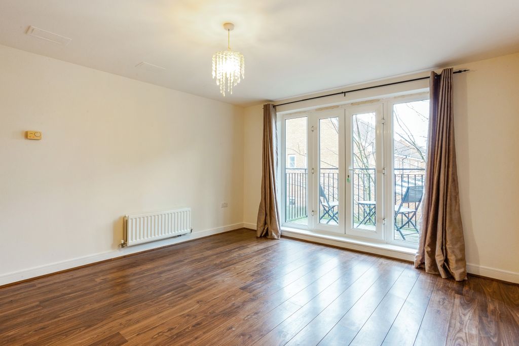 Property photo 2 of 7