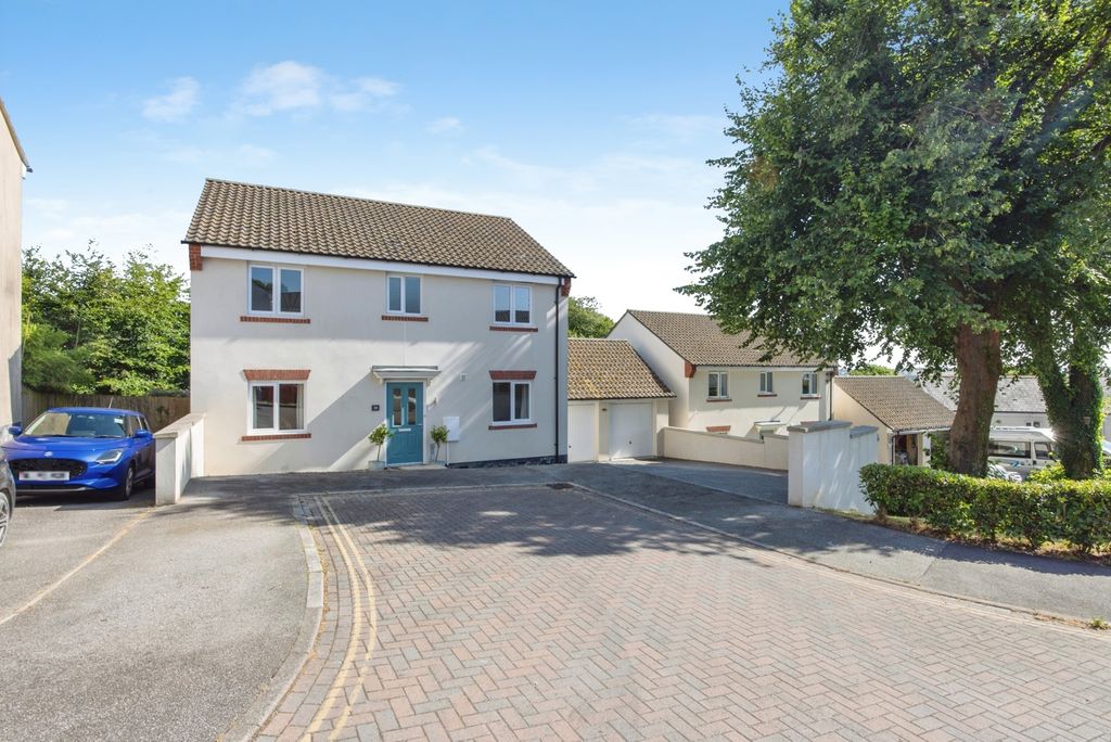 Property photo 1 of 27 Pbox-Img.Jpg