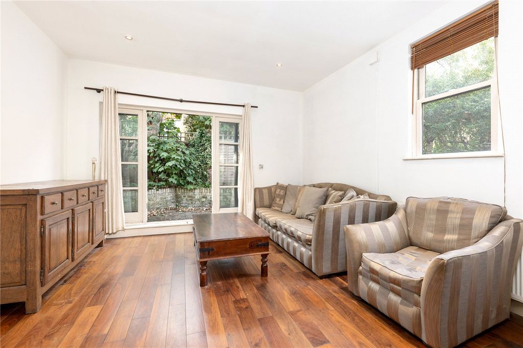 Property photo 3 of 8 Picture No. 07
