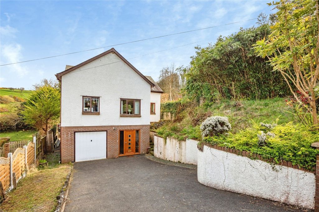 Property photo 2 of 27 Picture No. 26