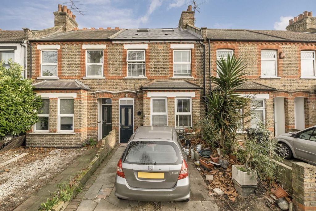 Property photo 1 of 5