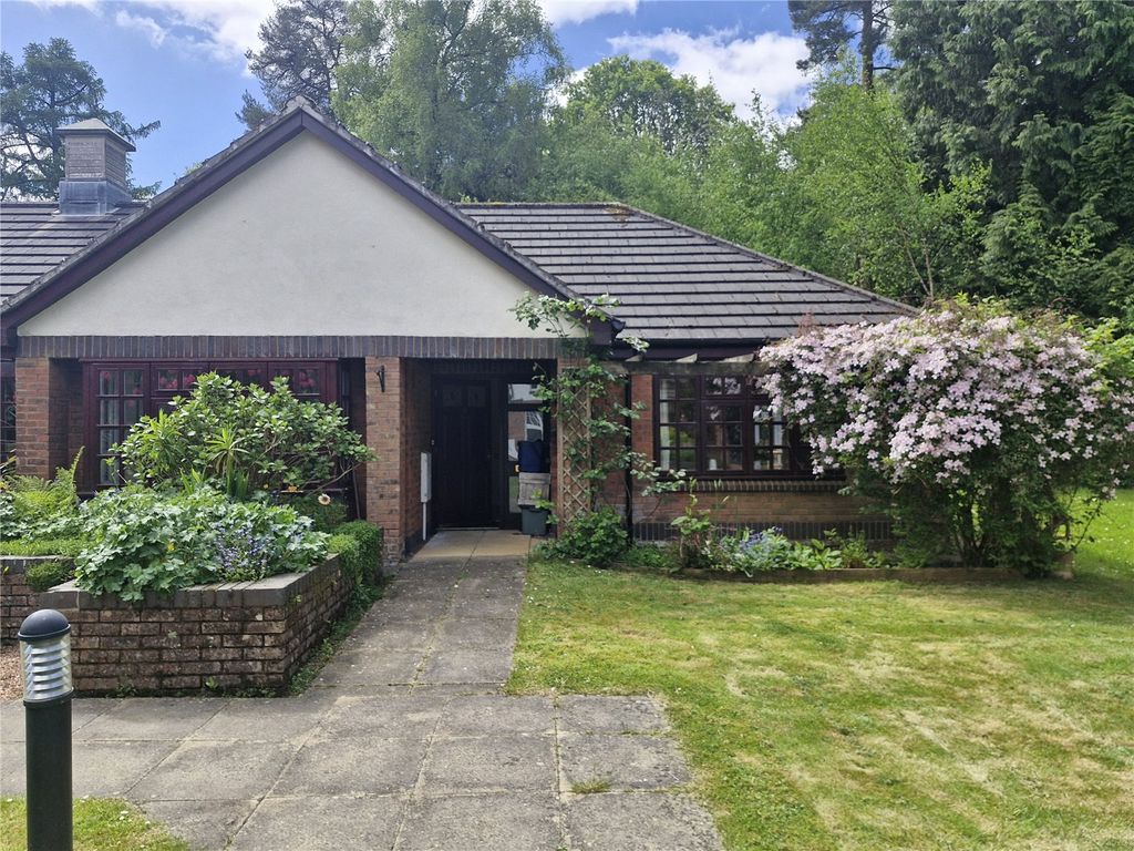 Property photo 1 of 17 Picture No. 18