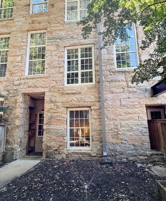 Property photo 3 of 23 <Alttext/>