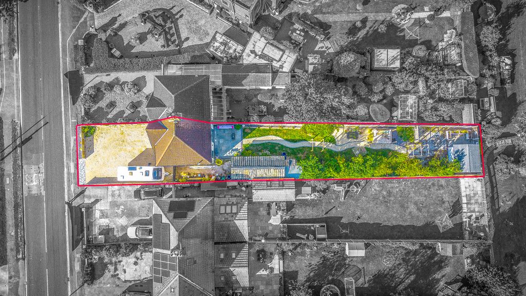 Property photo 3 of 30 Plot