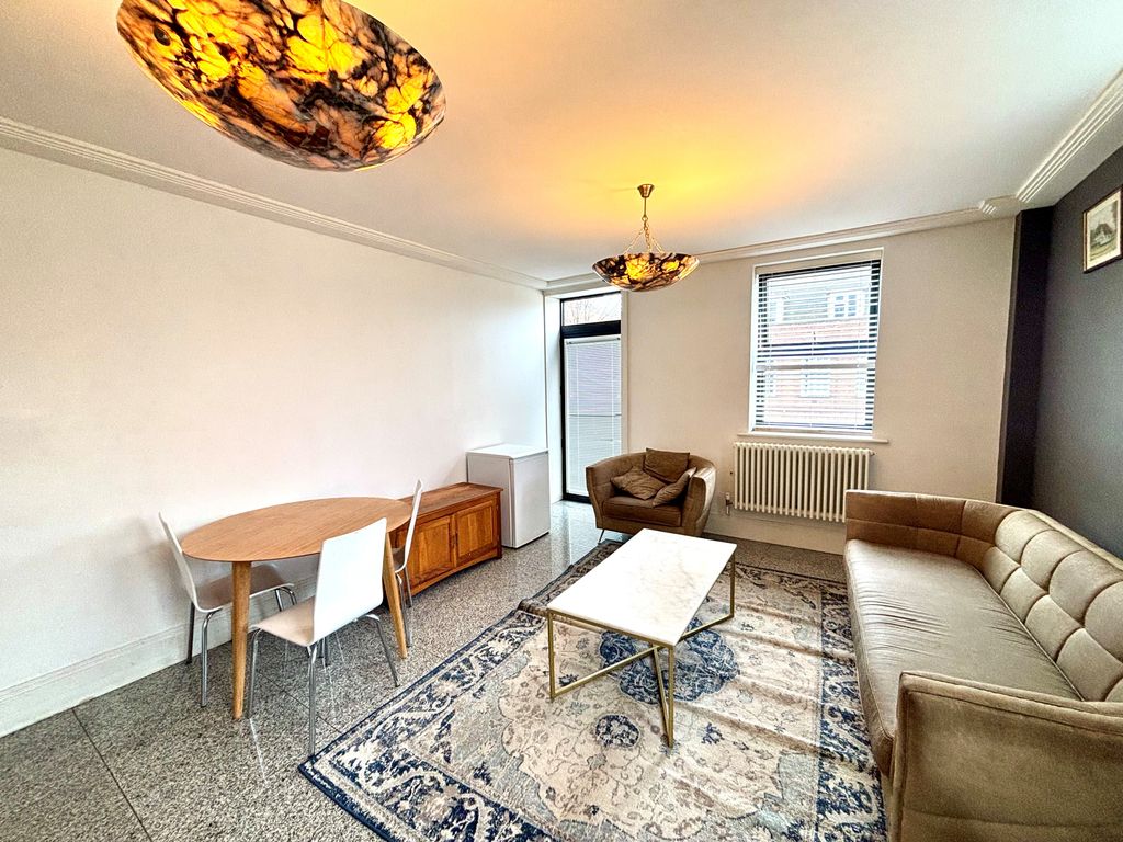 Property photo 3 of 7 Living Area