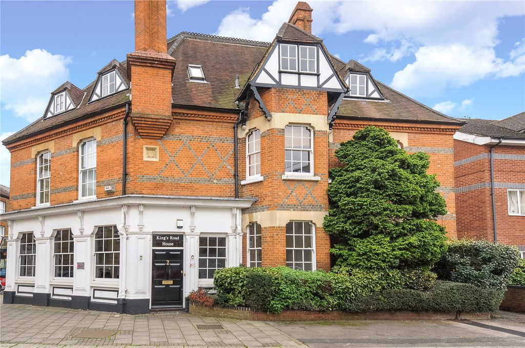 Property photo 1 of 11 Front