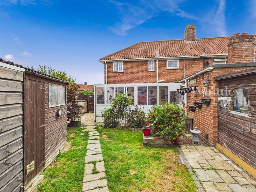 Property photo 2 of 24