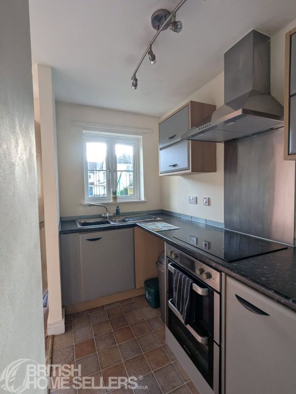 Property photo 3 of 28 Picture No. 46