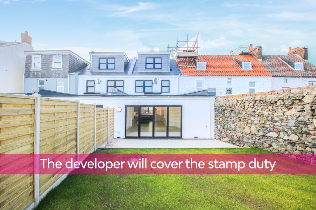 Property photo 1 of 15 Photo 0