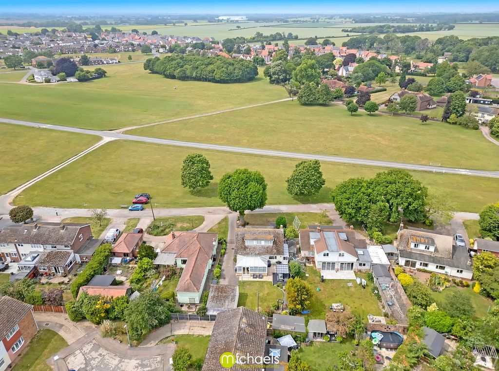 Property photo 1 of 30