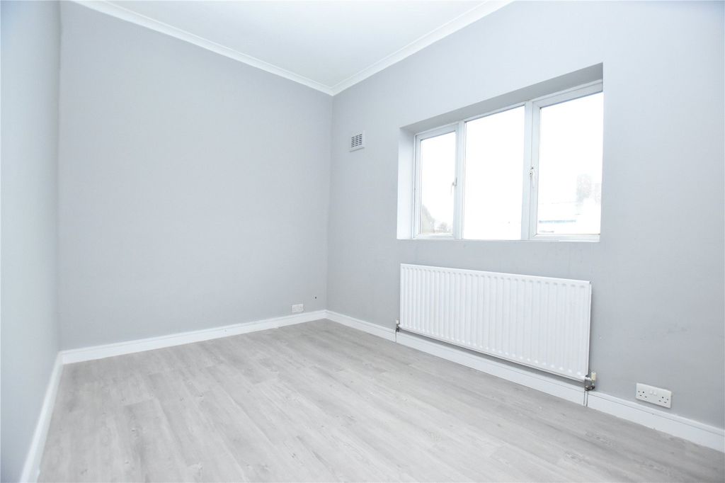 Property photo 3 of 4 Picture No. 03