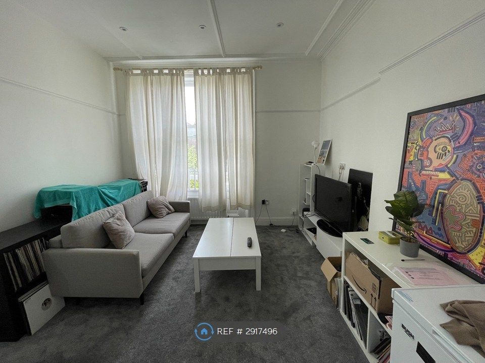 Property photo 3 of 27