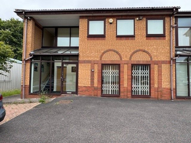 Property photo 1 of 1
