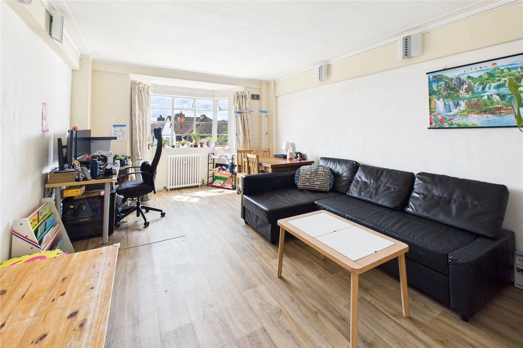 Property photo 1 of 10 Picture No. 01