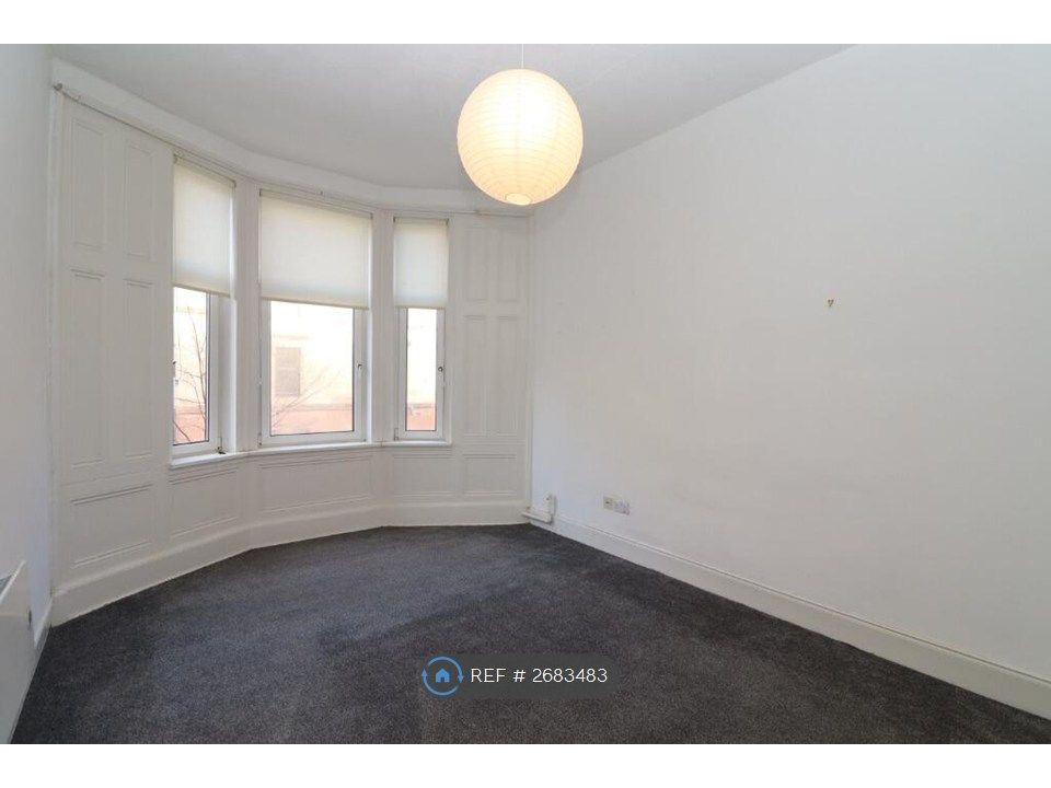 Property photo 2 of 14 Living Room