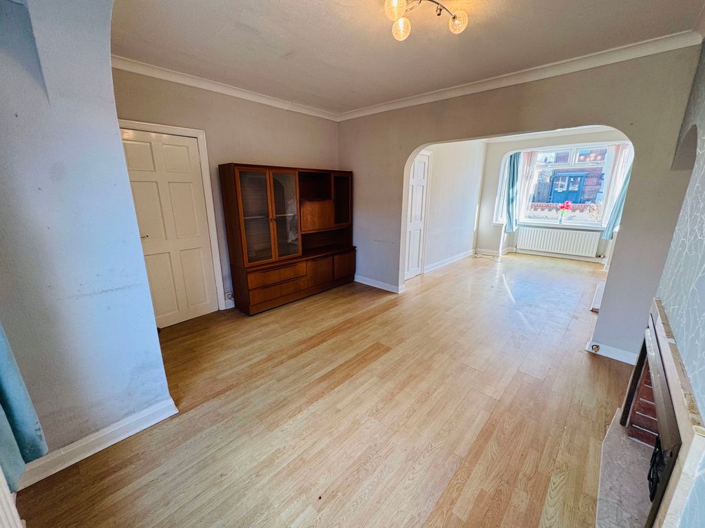 Property photo 2 of 18 Photo 14
