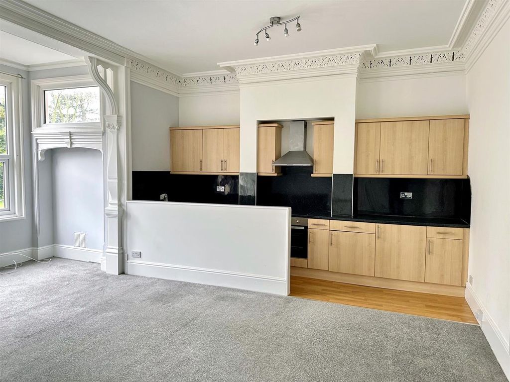 Property photo 3 of 11 Img_1869.Jpg