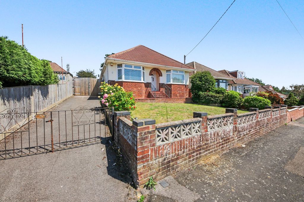 Property photo 1 of 15