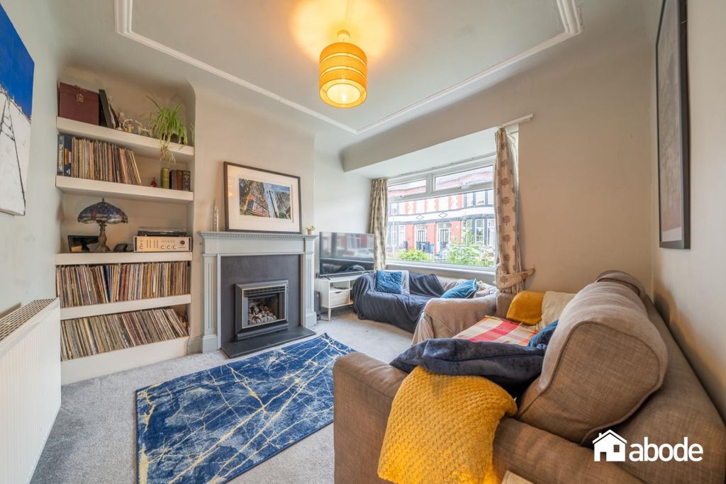 Property photo 2 of 25 Dsc05218-Hdr.Jpg