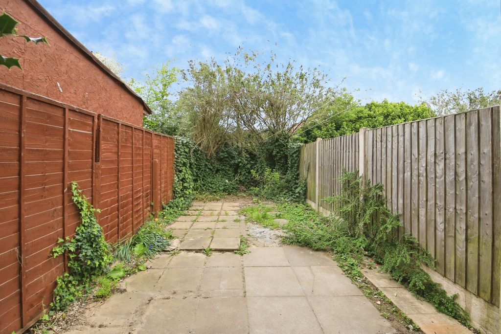 Property photo 3 of 11 Pbox-Img.Jpg