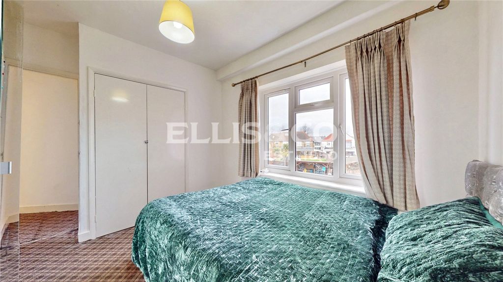 Property photo 3 of 29 Picture No. 09