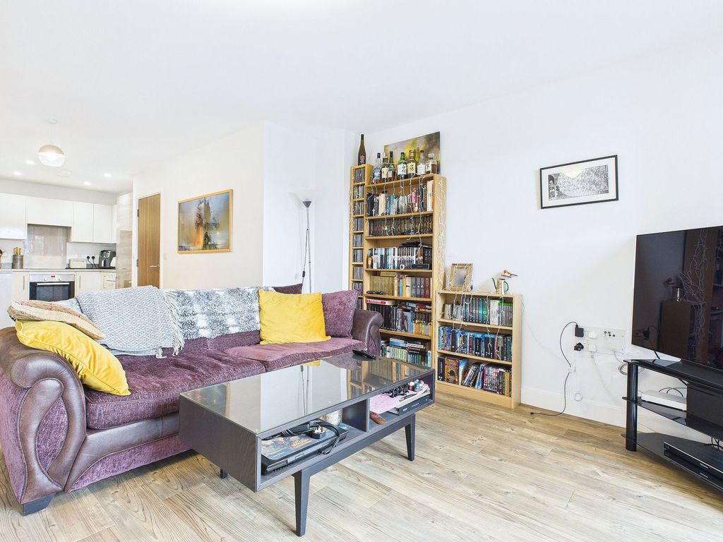 Property photo 2 of 16