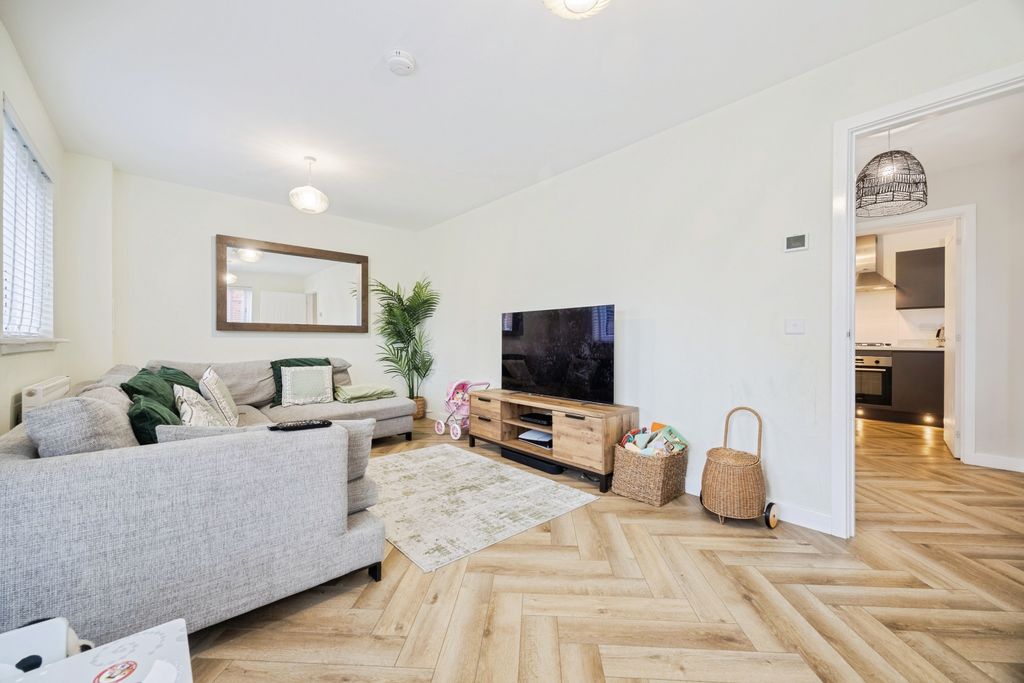 Property photo 1 of 20 Roseberryst_06