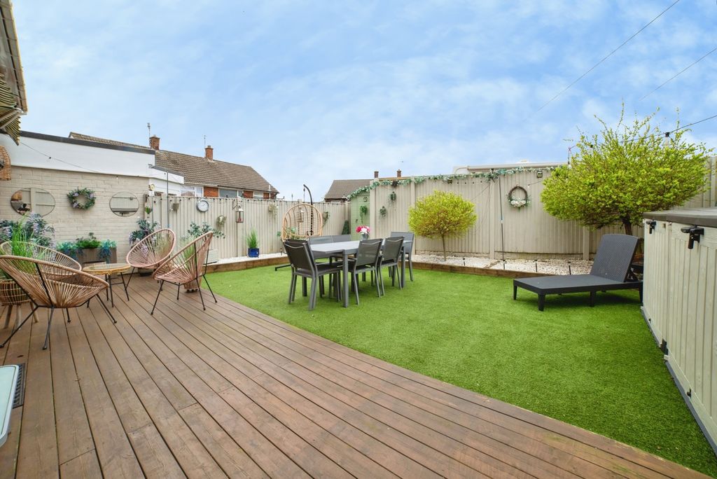 Property photo 3 of 17 Pbox-Img.Jpg