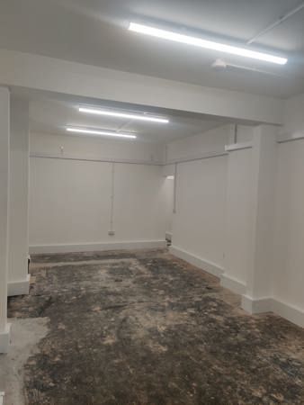 Property photo 3 of 8 Photo 10