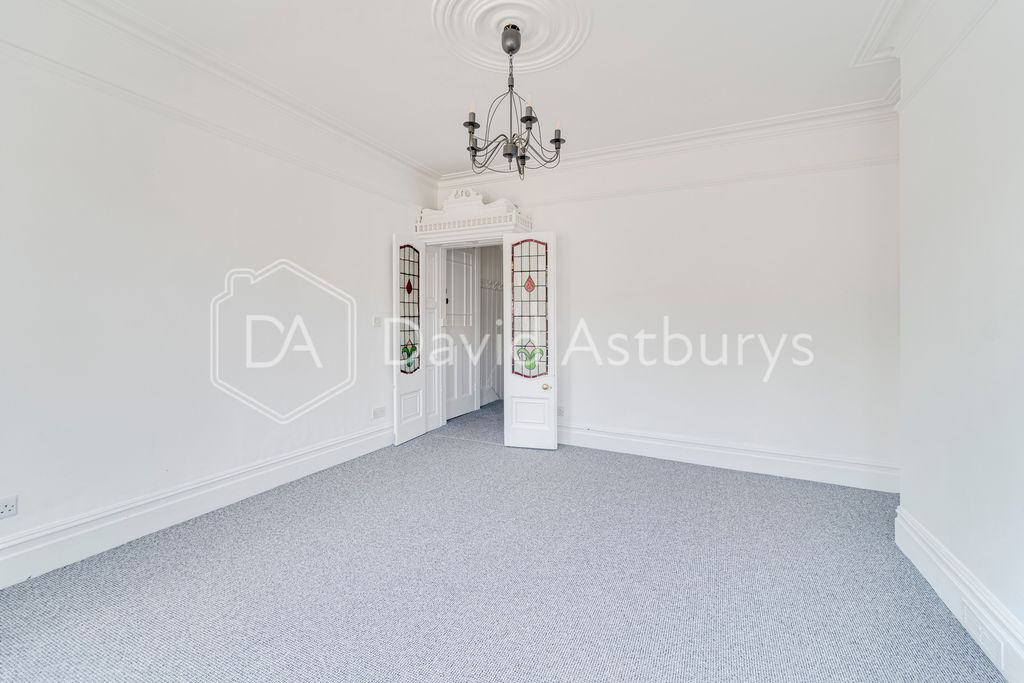 Property photo 2 of 10 Ndb09237_Enfused