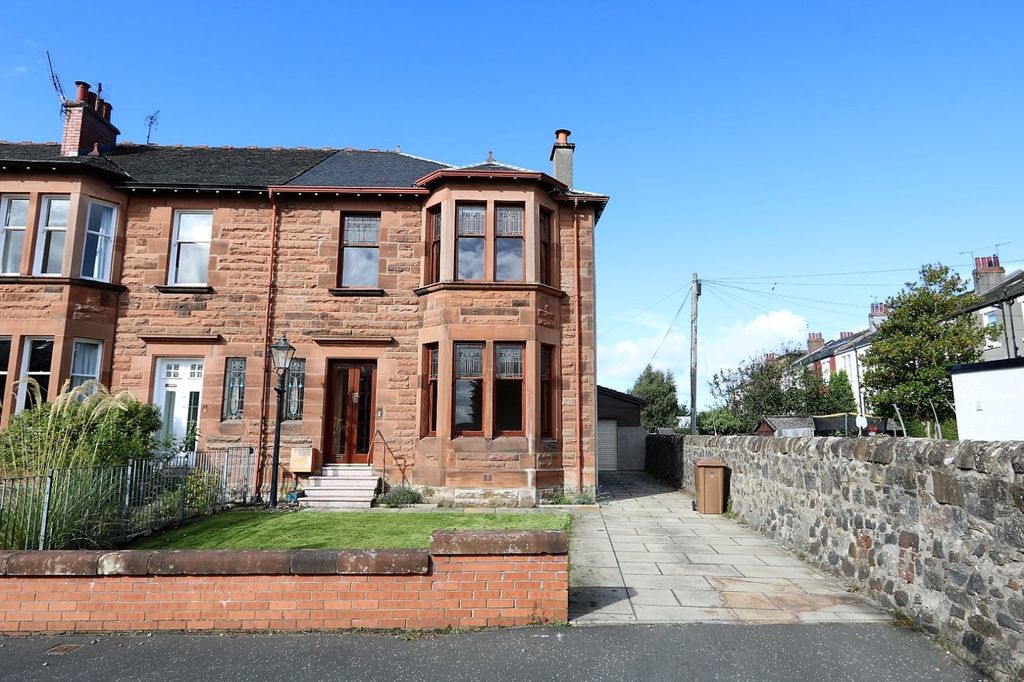 Property photo 1 of 25 Picture No. 13