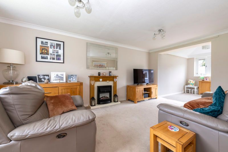 Property photo 2 of 18 Photo 6