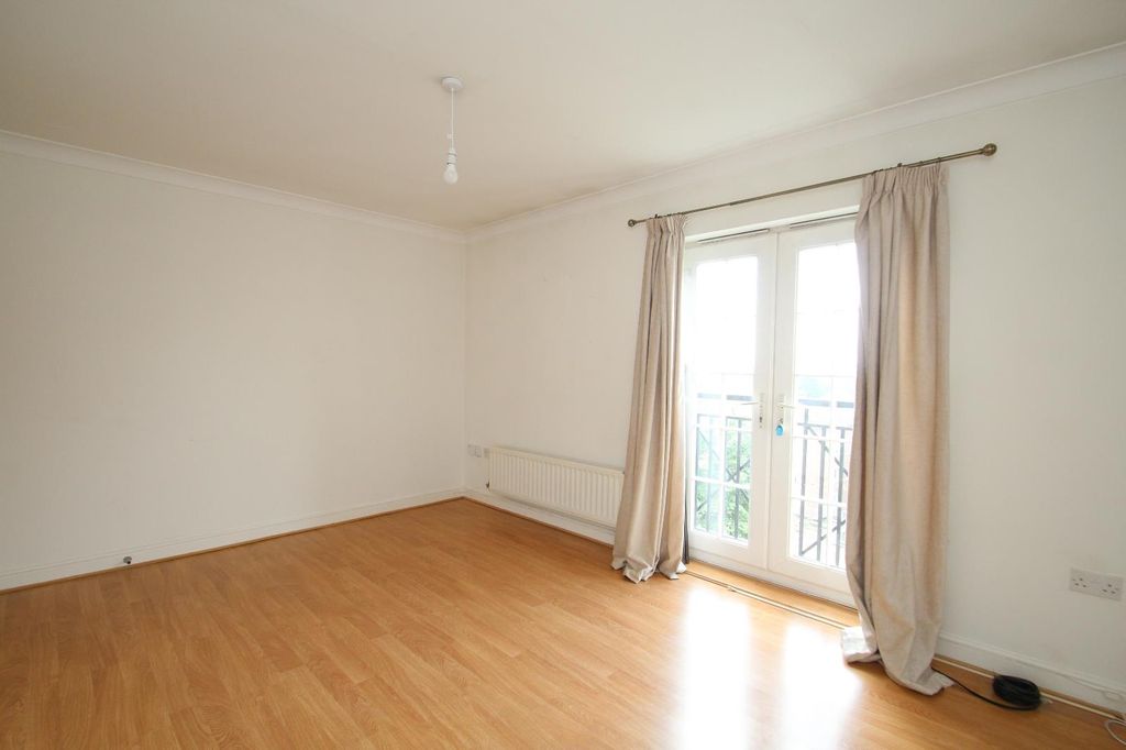 Property photo 2 of 8 0 General