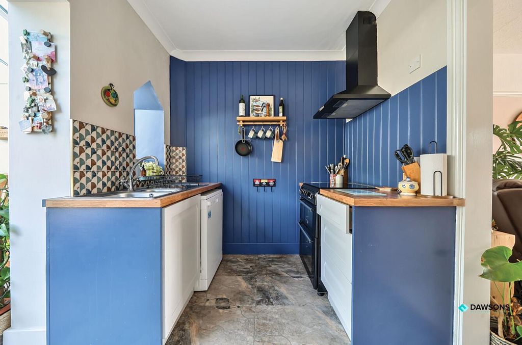 Property photo 3 of 26 c59B0F84-ce29-4F5c-Ac3c-Ecf8383Cb8c2.Jpg