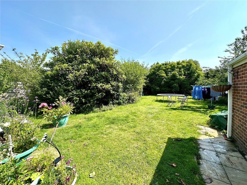Property photo 2 of 11 Picture No. 10