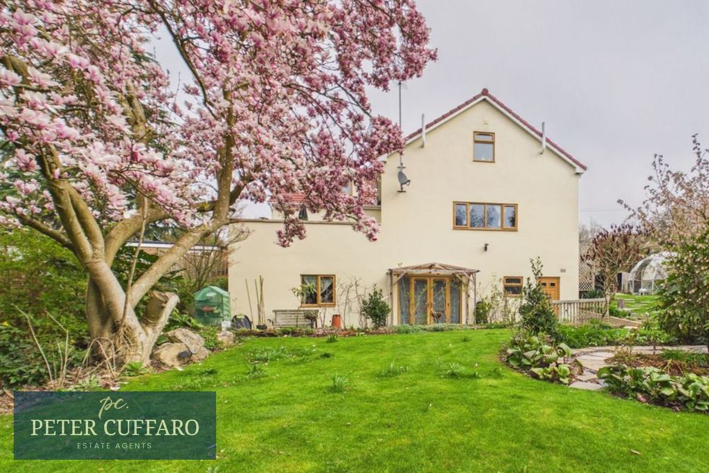 Property photo 1 of 30