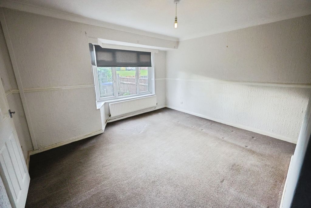 Property photo 3 of 11 Pbox-Img.Jpg
