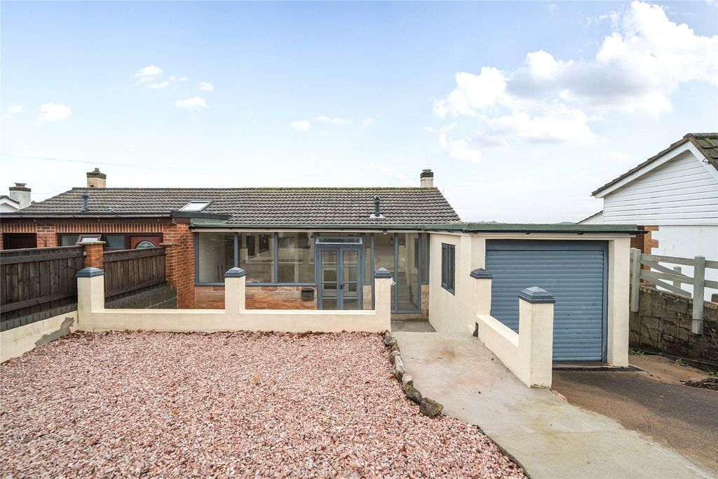Property photo 2 of 22 Picture No. 24