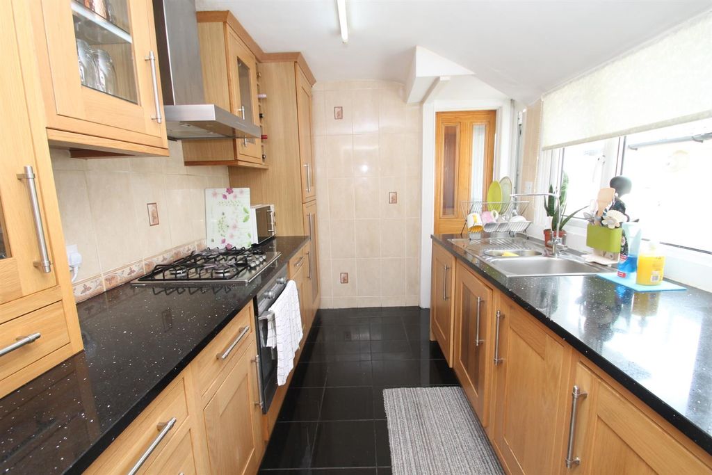 Property photo 3 of 11 Img_9454.Jpg