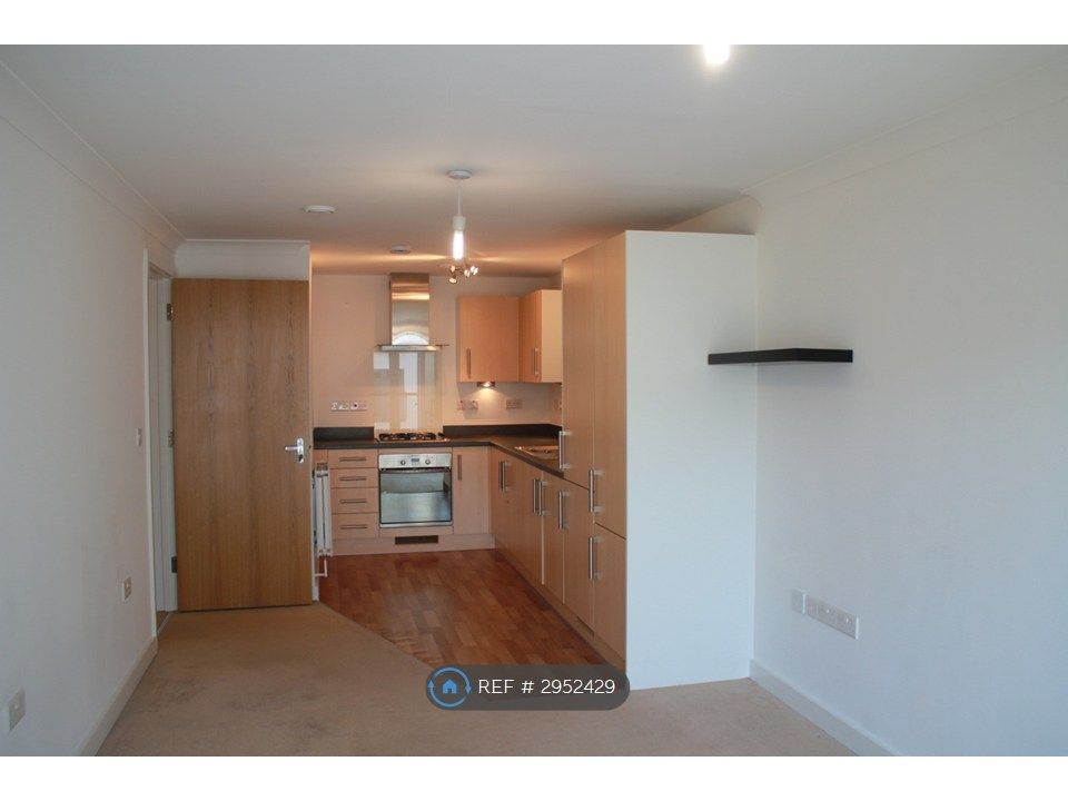 Property photo 3 of 7