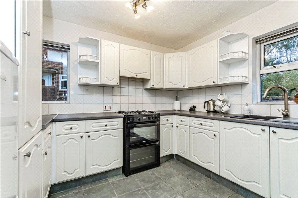 Property photo 3 of 14 Picture No. 02