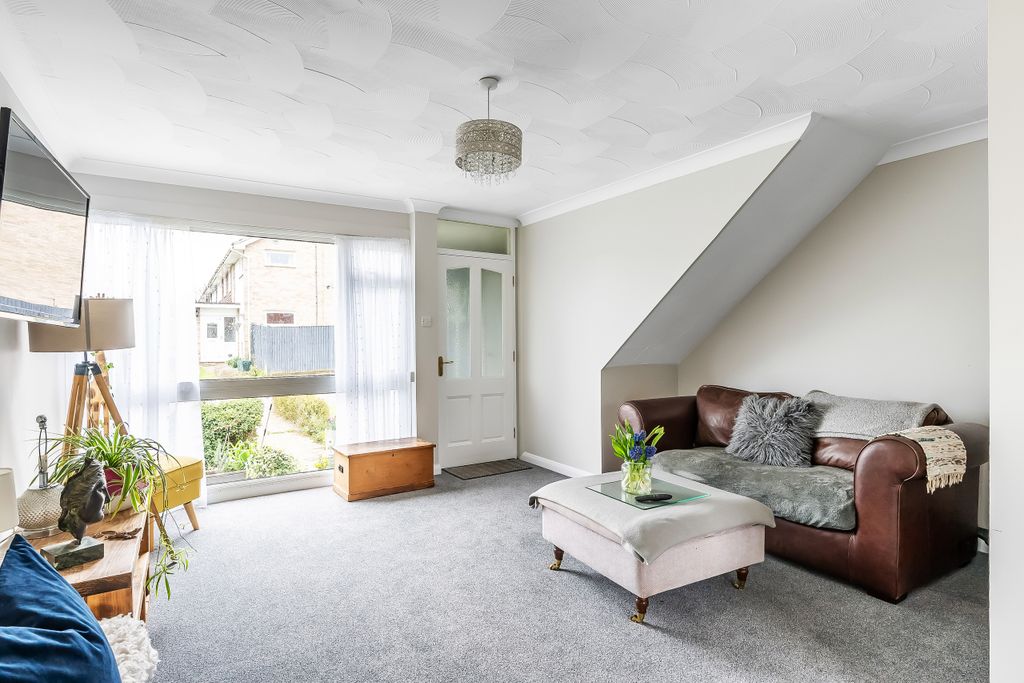 Property photo 2 of 21 2