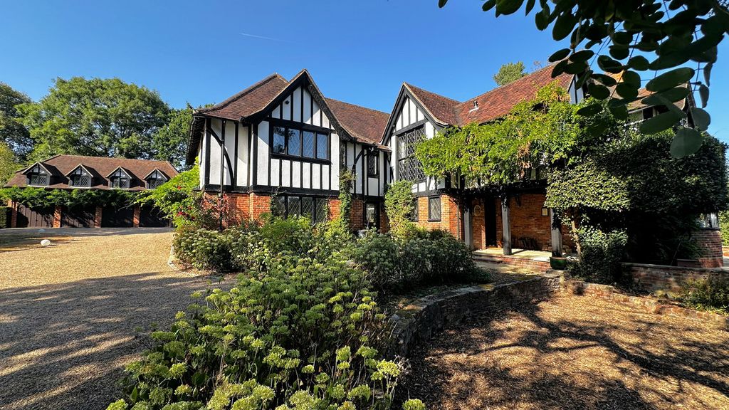 Property photo 3 of 50