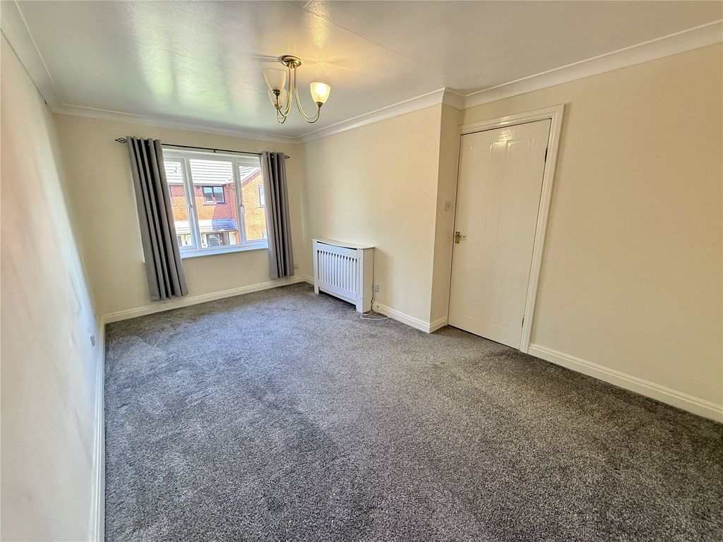 Property photo 3 of 9 Picture No. 13