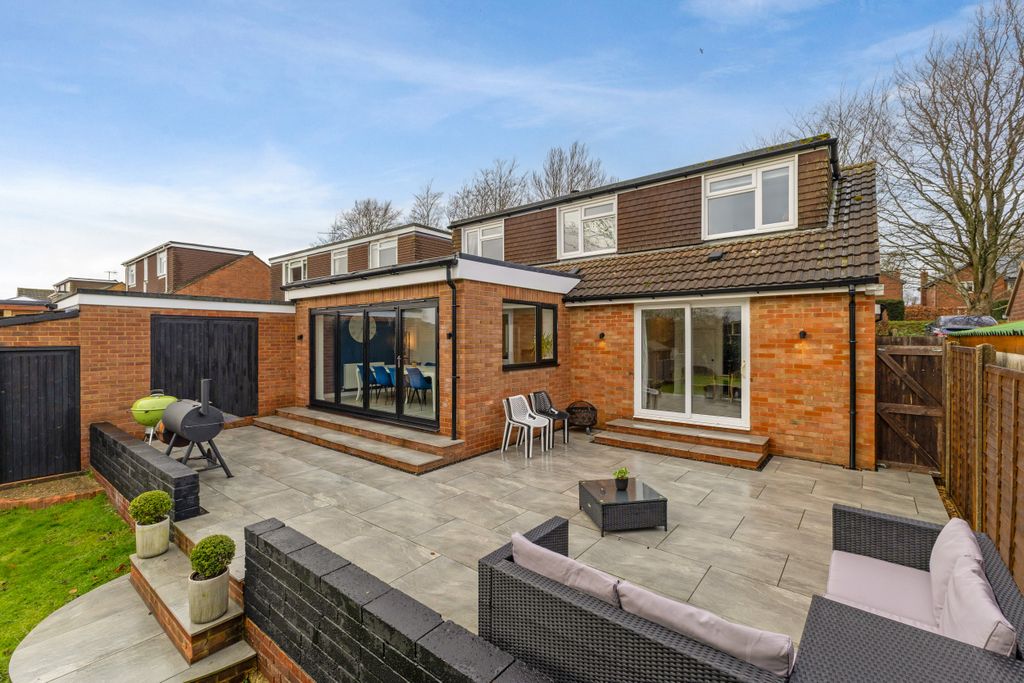 Property photo 1 of 15