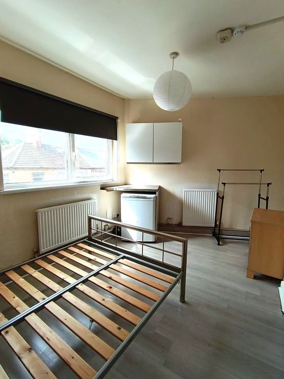 Property photo 2 of 2