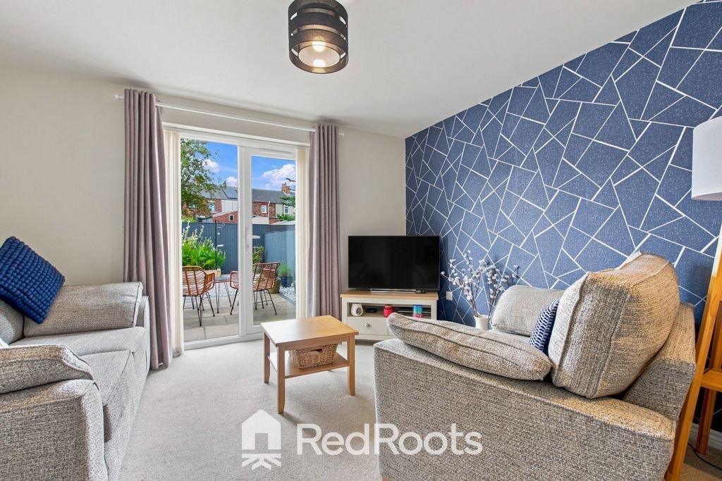 Property photo 3 of 21 5214302